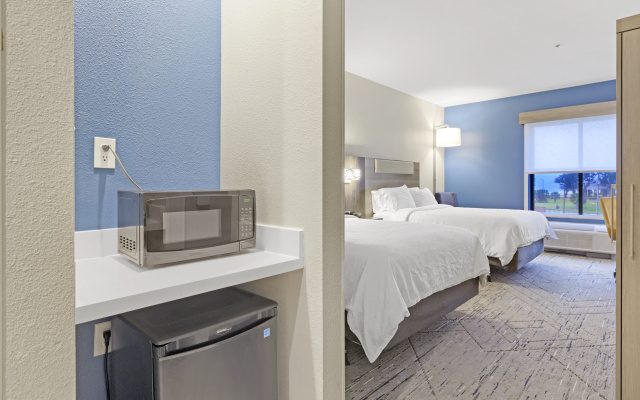 photo 5 of Holiday Inn Express Gulfport Beach by IHG