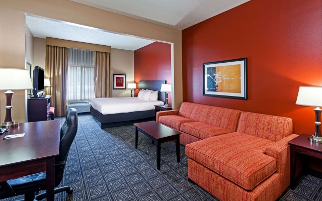 photo 4 of Comfort Inn & Suites Irving Las Colinas DFW