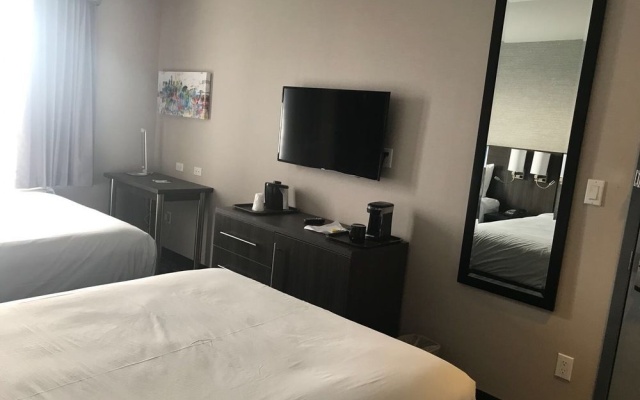 photo 4 of LeTap Hotel near AirTrain JFK Airport