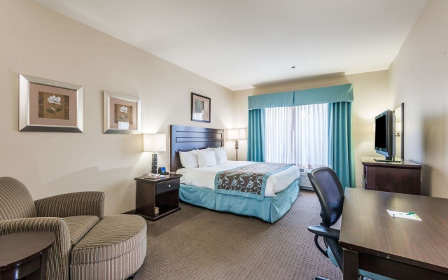 photo 5 of Wingate by Wyndham New Braunfels