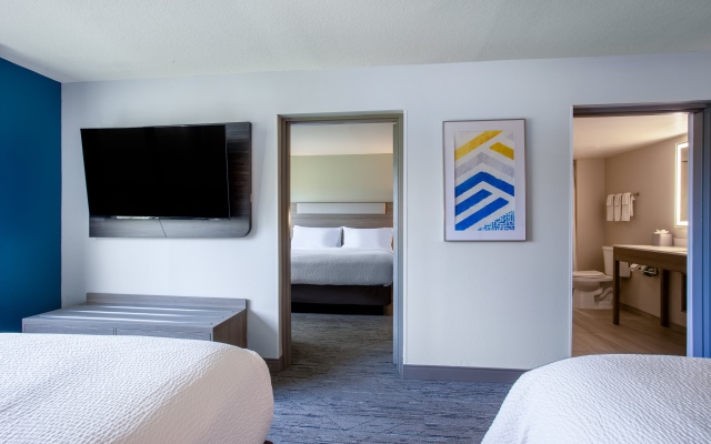 photo 4 of Holiday Inn Express & Suites Bradenton East-Lakewood Ranch by IHG
