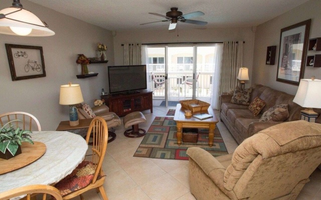 photo 4 of Win-San A-213 - 2 Br Condo