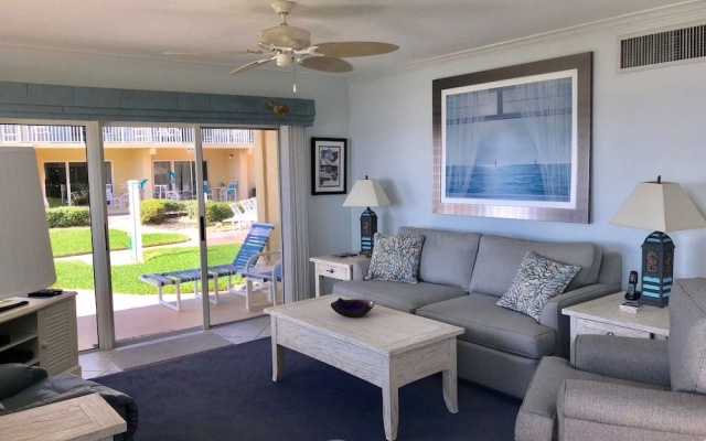 photo 2 of Win-San C-105 - 2 Br Condo