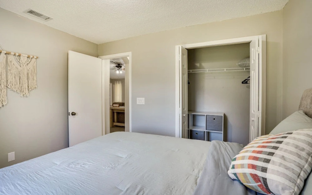 photo 4 of Family-friendly Winter Haven Home w/ Pool!