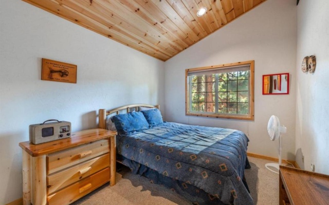 photo 5 of Wolf's Lair by Avantstay Swiss Chalet w/ Private Hot Tub & Access to Northstar Resort Community