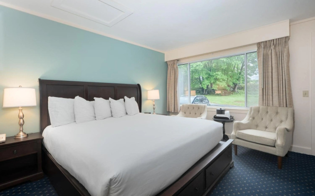 photo 5 of Wonder View Inn - Bar Harbor Collection
