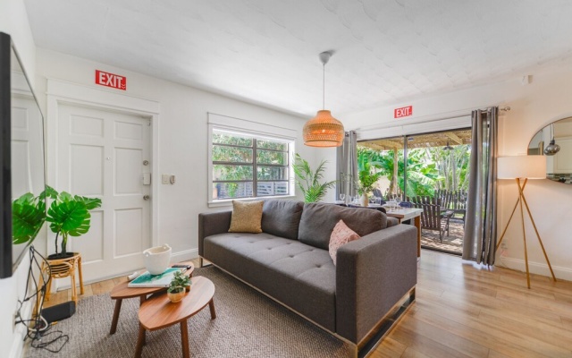 photo 3 of Wonderful 2BR House with Canal Access