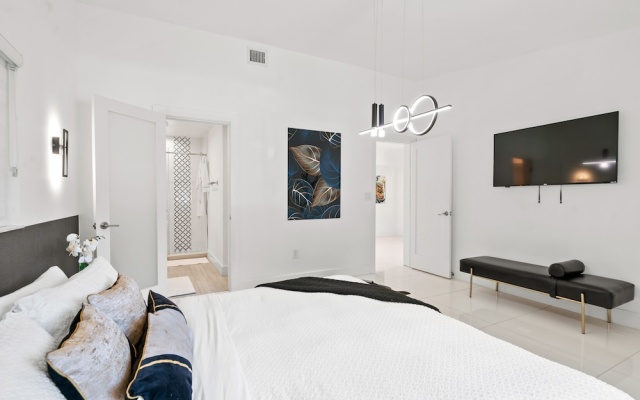 photo 2 of Wonderful 5BR House At Brickell Miami