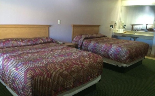 photo 4 of Woodland Inn and Suites