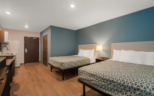 photo 4 of WoodSpring Suites Bellflower - Los Angeles