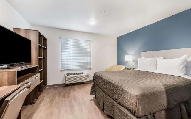 photo 3 of WoodSpring Suites Charlotte - University Research Park