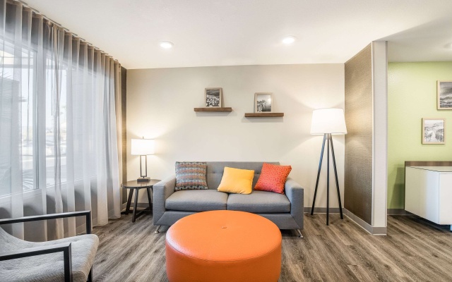 photo 4 of WoodSpring Suites Colton