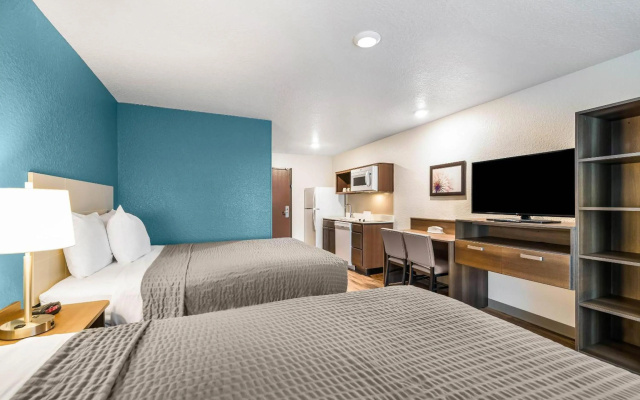 photo 2 of WoodSpring Suites Davenport FL