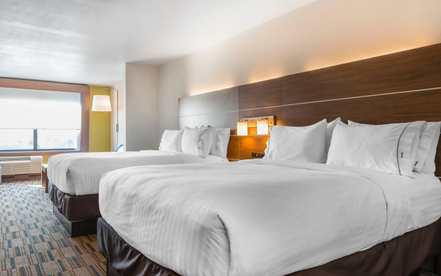 photo 5 of WoodSpring Suites San Antonio North Live Oak I-35