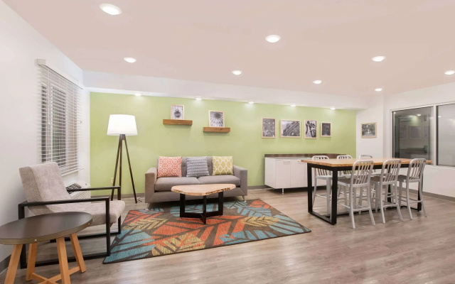photo 4 of WoodSpring Suites Savannah Pooler