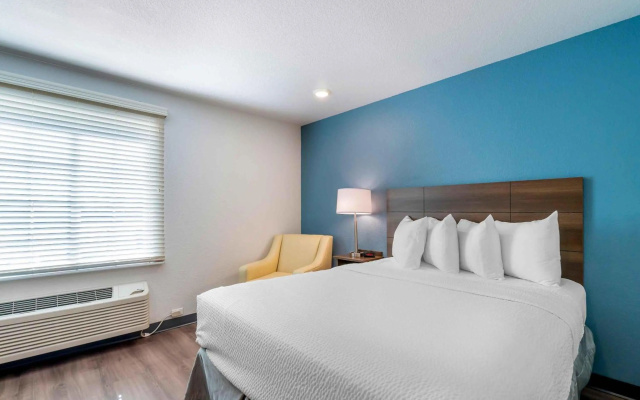 photo 4 of Extended Stay America Select Suites - Clearwater