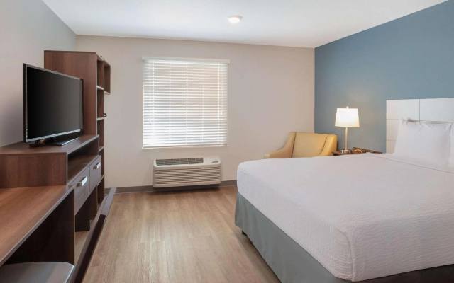 photo 4 of WoodSpring Suites Washington DC East Arena Drive