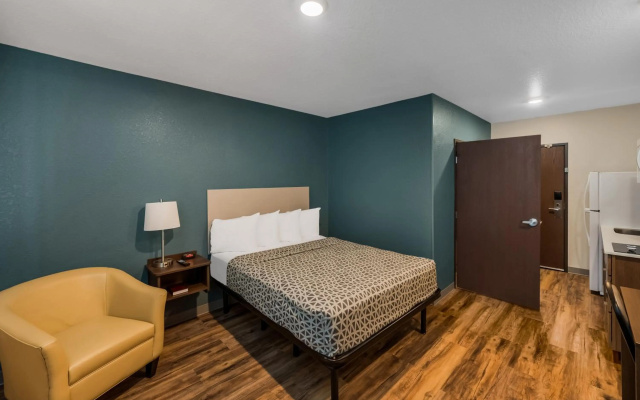 photo 5 of Woodspring Suites West Palm Beach