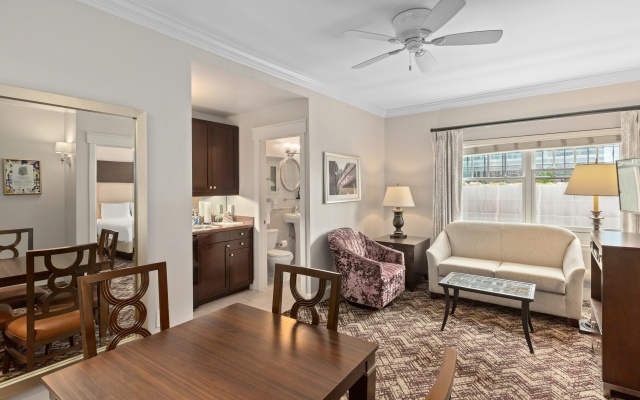 photo 5 of WorldMark Seattle - The Camlin