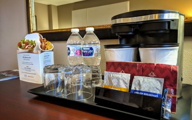 photo 3 of Wyndham Dallas Suites - Park Central