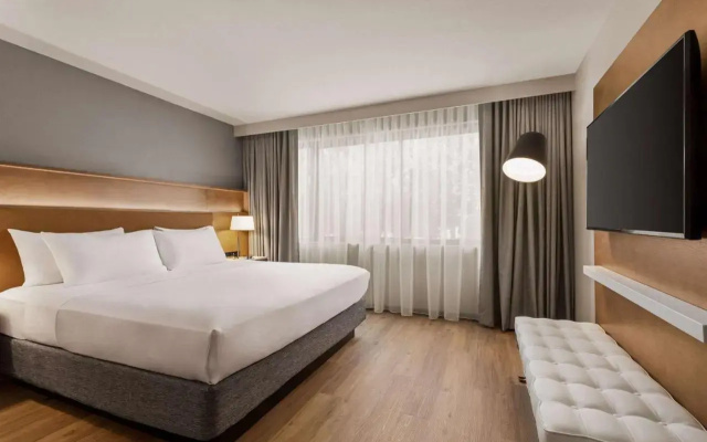 photo 3 of Radisson Hotel Sunnyvale – Silicon Valley