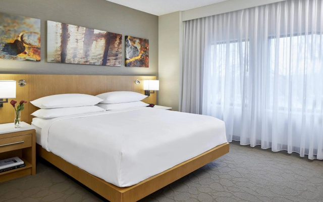 photo 5 of Renaissance Chicago Glenview Suites Hotel