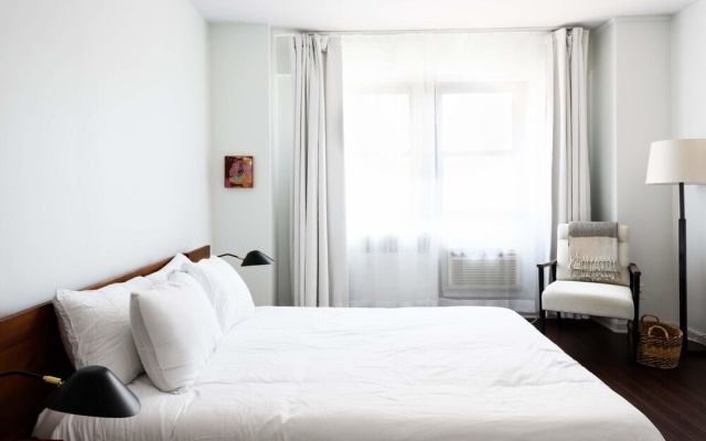 photo 3 of Parc - Warm CWE Apts near BJC by Zencity