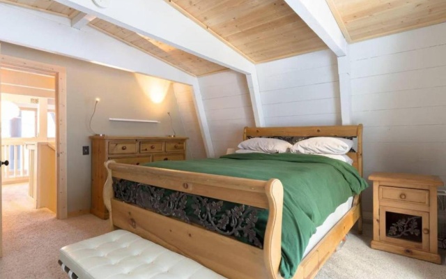 photo 2 of Zephyr by Avantstay Stylish Modified A Frame w/ Access To Tahoe Donner